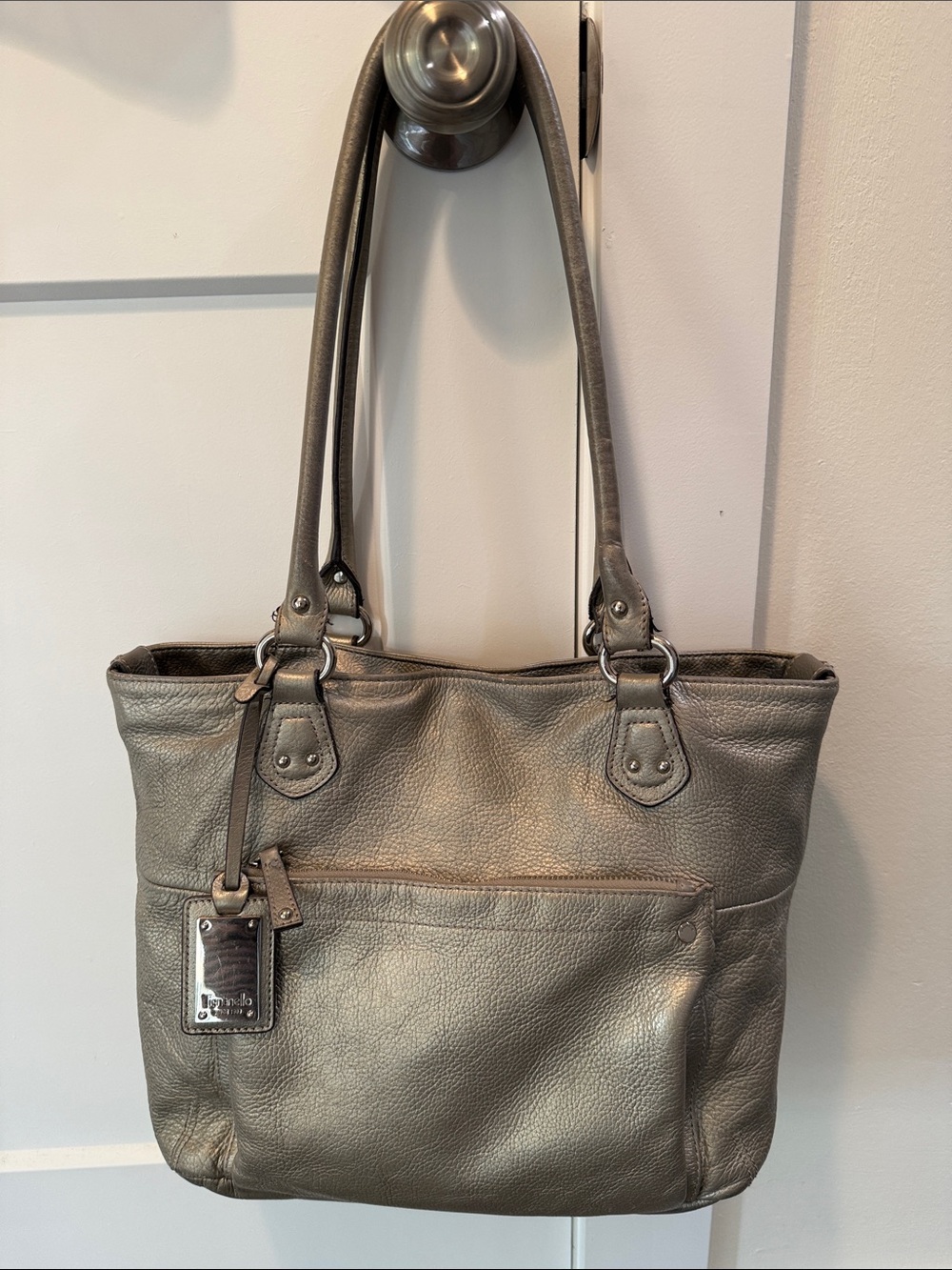 Tignanello Women's Champagne Pebbled Leather AdjuHobo